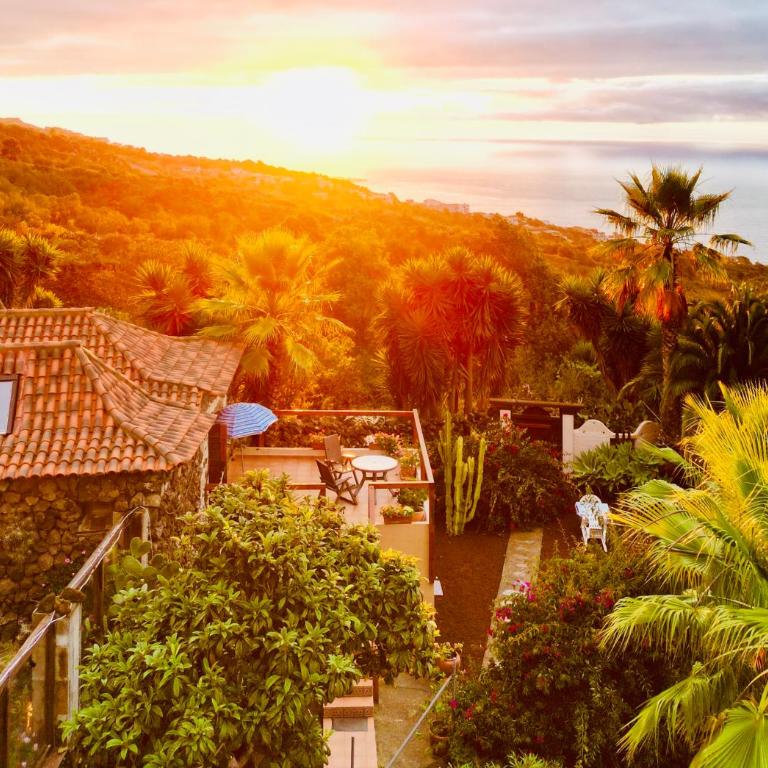 Finca Tenerife - Authentisches kanarisches Haus mit Traumblick, tropischem Garten und Sauna - One-Bedroom House - 2