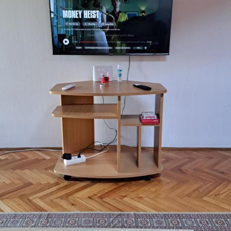 Stan na dan centar - Classic One-Bedroom Apartment with King Bed - 7