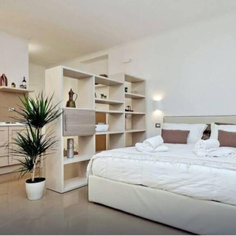 Secret Garden Apt Colosseo - Homkeey Apartments - Appartamento con 1 Camera da Letto - 1