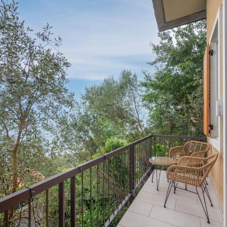 ApartmentsGarda - Torri Elegance Home - Appartement 2 Chambres - Vue sur Lac - 6