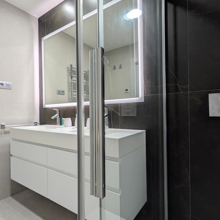SUNSET SAILORS prime apartments - Apartamento de 2 dormitorios con terraza y vistas al mar - 16