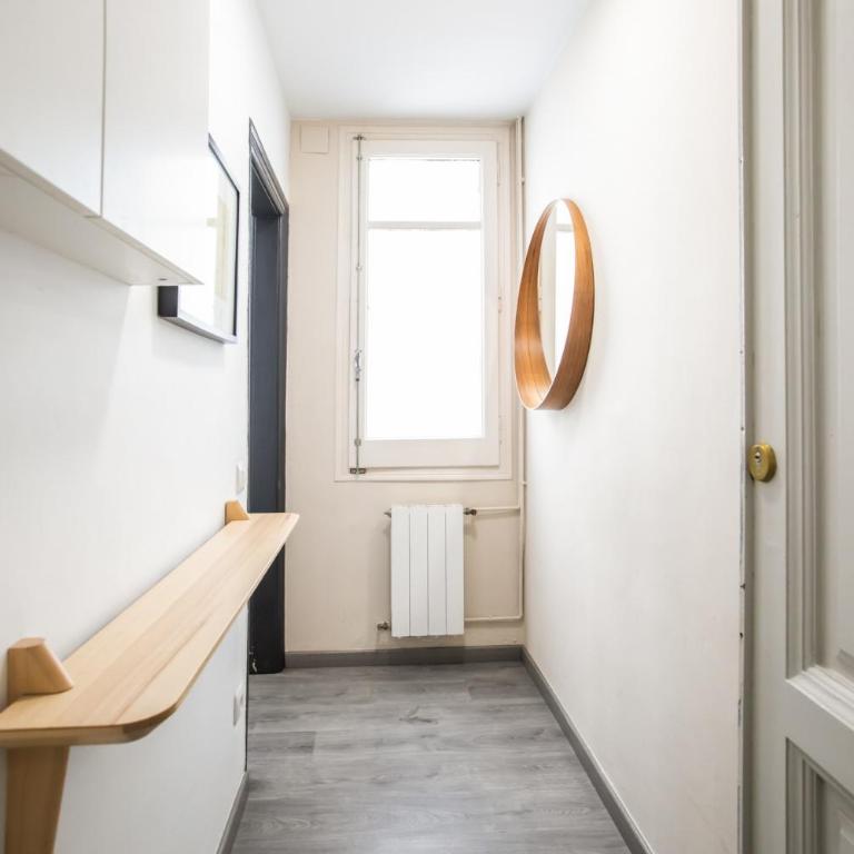 53IND1121 - Apartment near Sagrada Familia - Two-Bedroom Apartment - 3