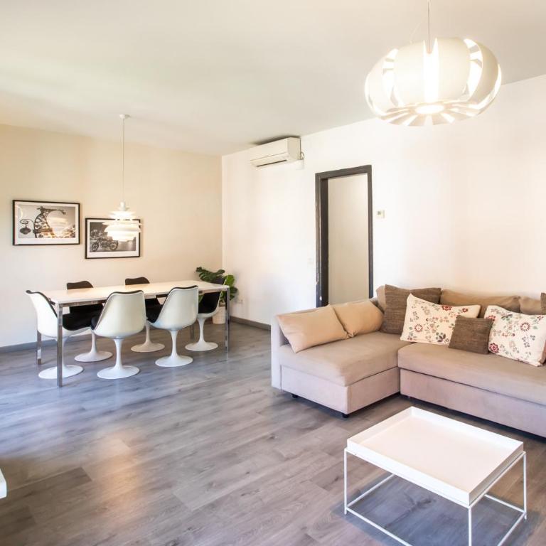 53IND1121 - Apartment near Sagrada Familia - Two-Bedroom Apartment - 18
