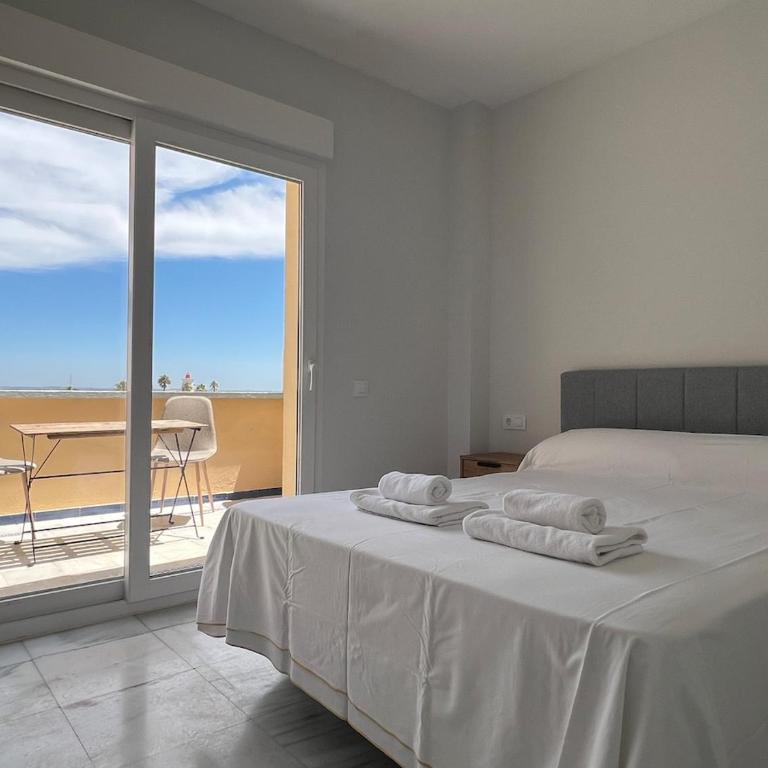 Apartoyou Nuevo Puerto Sherry - Apartamento de 2 dormitorios - 1