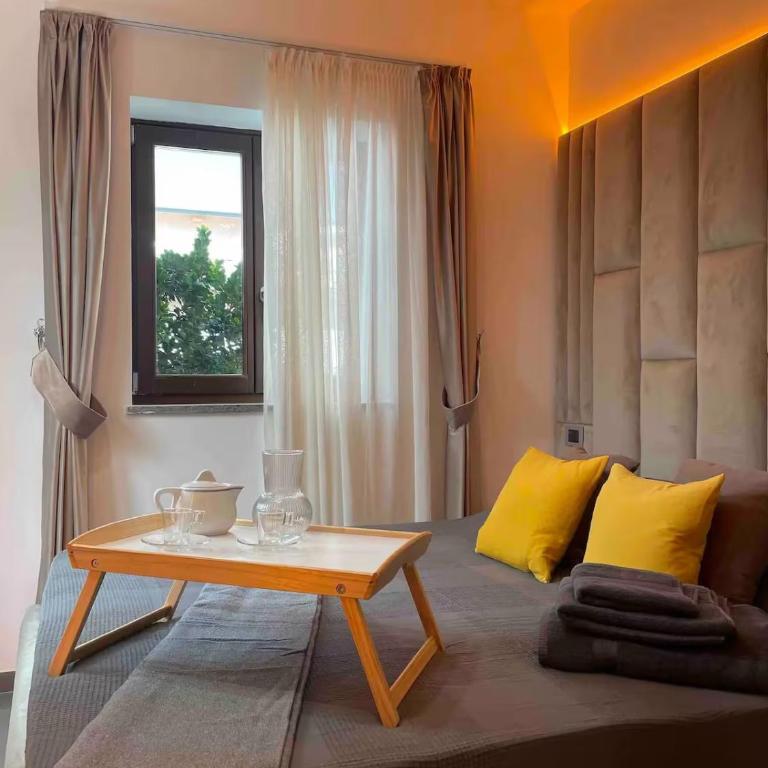 JOIVY Exclusive 2-Bedroom Villa with Private Garden - 5 minutes from the Colosseum - Villa con 2 Camere da Letto - 9