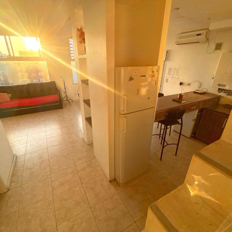 Departamento en doble planta con patio y parrilla! - Apartamento de 1 dormitorio - 39