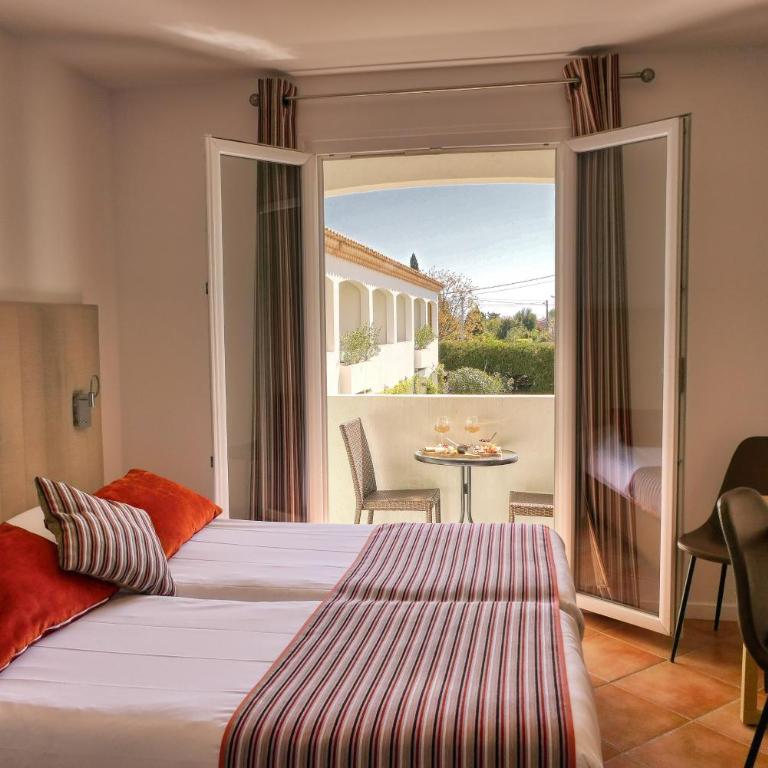 Logis Hôtel Le Rodin - Chambre Quadruple - Vue sur Jardin - 2