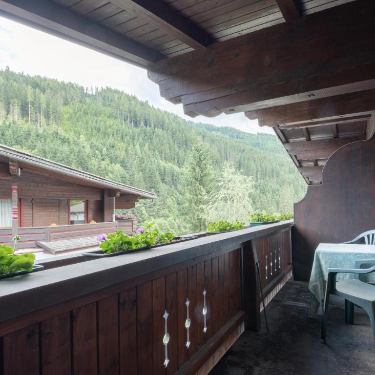 Alpenhotel Tirolerhof Gerlos - Apartment mit 2 Schlafzimmern und Bergblick - Nebengebäude - 5