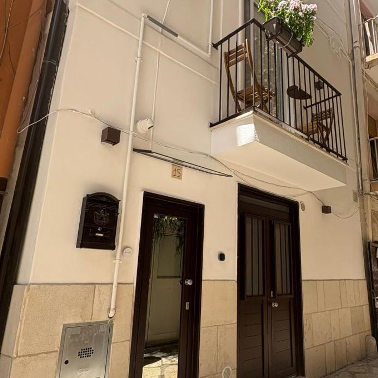 RomiRooms - Camera Matrimoniale Deluxe con Balcone - 34