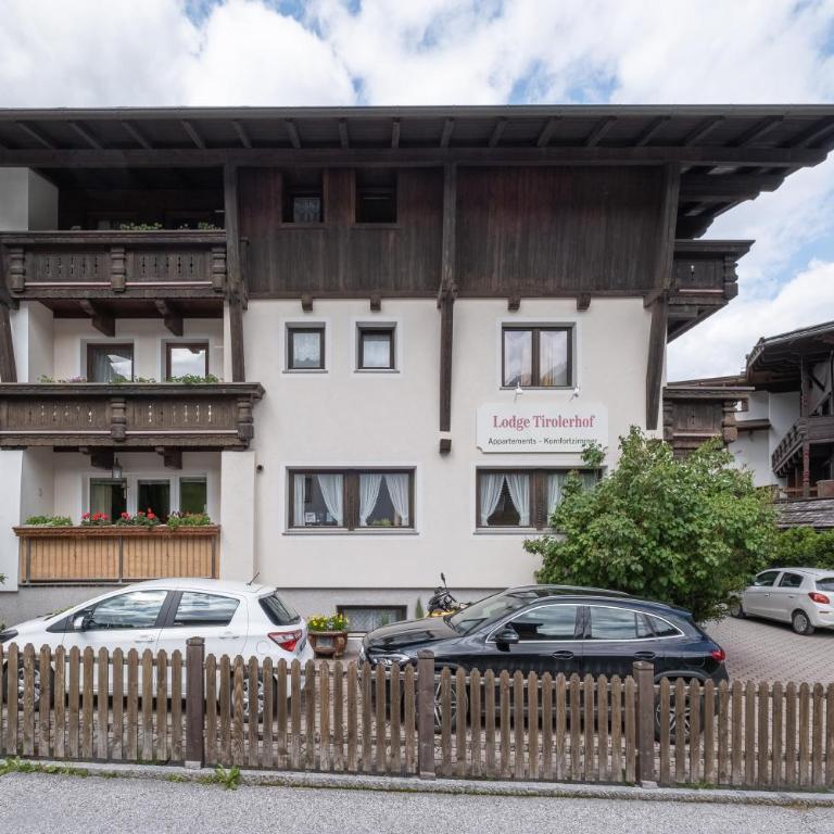 Alpenhotel Tirolerhof Gerlos - Apartment mit 2 Schlafzimmern und Bergblick - Nebengebäude - 10