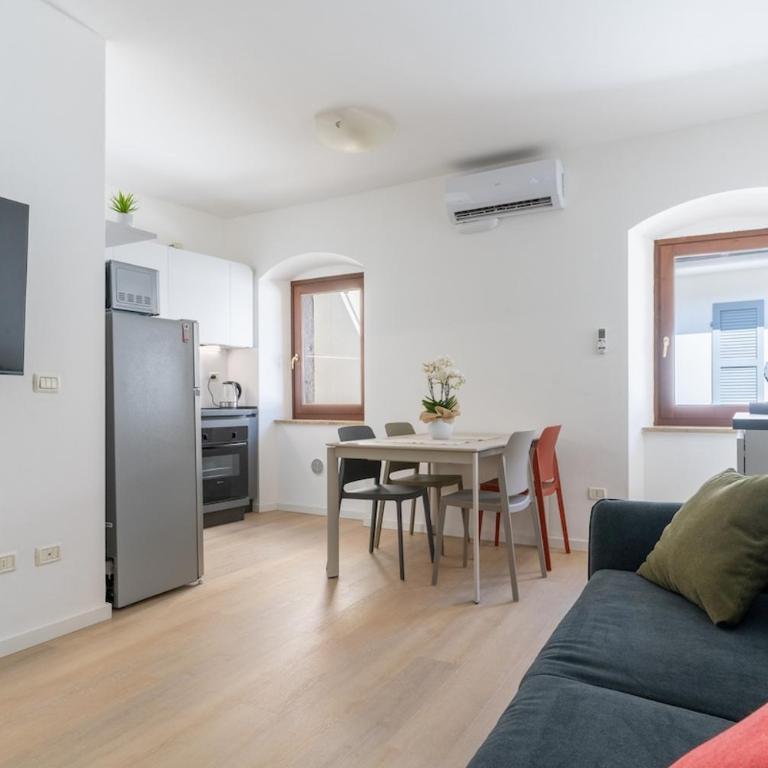 Appartamenti del Borgo a 2 passi dal lago, quite - Appartamento con 1 Camera da Letto - 1