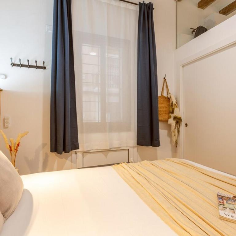 Lodging Apartments Almirall Beach B1 - One-Bedroom Apartment - 21