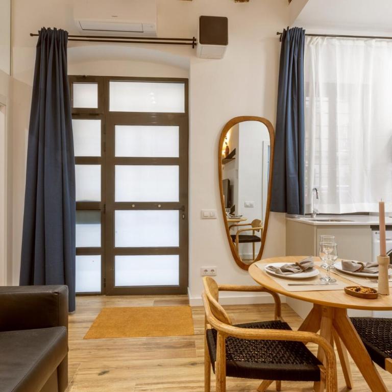Lodging Apartments Almirall Beach B1 - One-Bedroom Apartment - 2