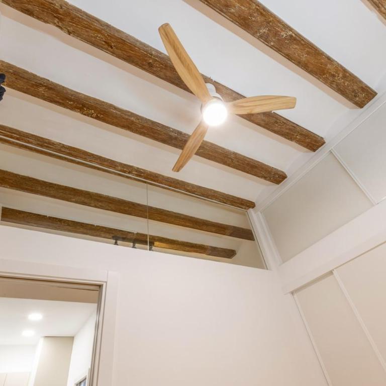 Lodging Apartments Almirall Beach B1 - One-Bedroom Apartment - 32