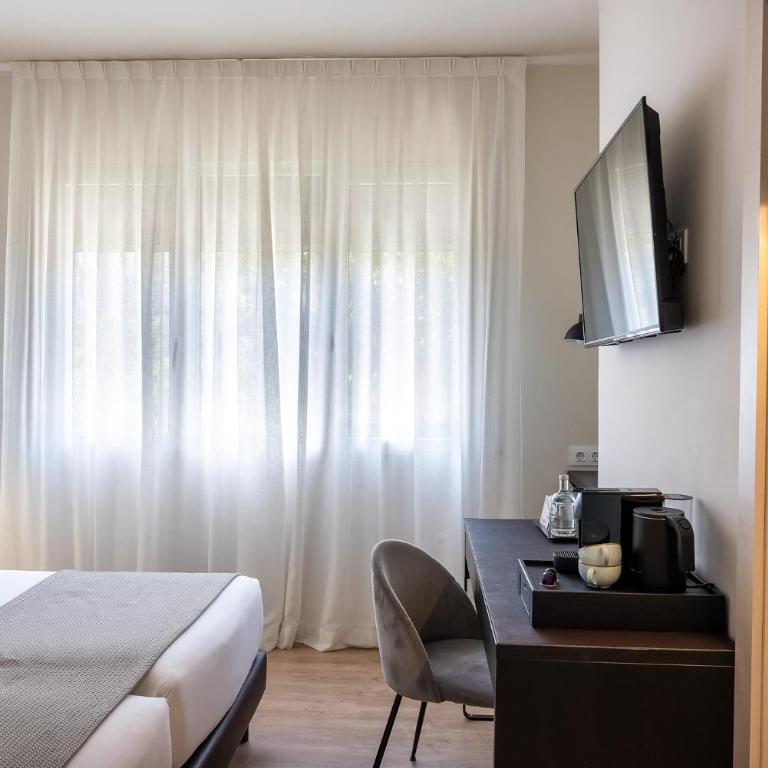 Tres Torres Atiram Hotel - Twin Room (1-2 Adults) - 6