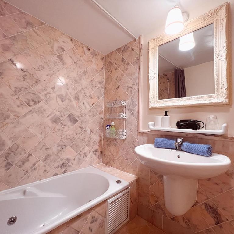 Townhouse in peaceful Palm Mar, Heated Pool, Parking! PM6 - Apartamento de 2 dormitorios - 27