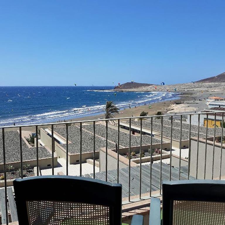Casa Medano 40 by rentmedano, 2 bedroomed beach front apartment with parking - Apartamento de 2 dormitorios - 1