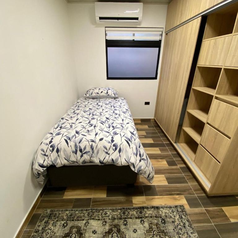 Great 2BR apartment in Laureles - Apartamento de 2 dormitorios - 12