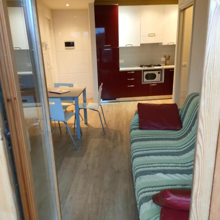 Residence Florida B03 - a 200m dal lungolago - - Appartamento con 2 Camere da Letto e Terrazza - 24