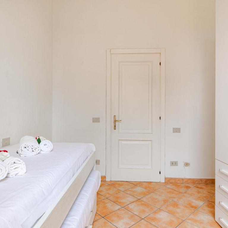 cvr 9- Luminoso 3 Camere Borgo Stretto Vista in Centro - Appartamento con 3 Camere da Letto - 21
