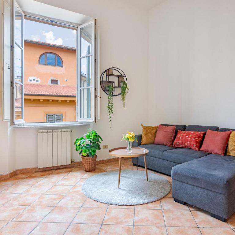 cvr 9- Luminoso 3 Camere Borgo Stretto Vista in Centro - Appartamento con 3 Camere da Letto - 28