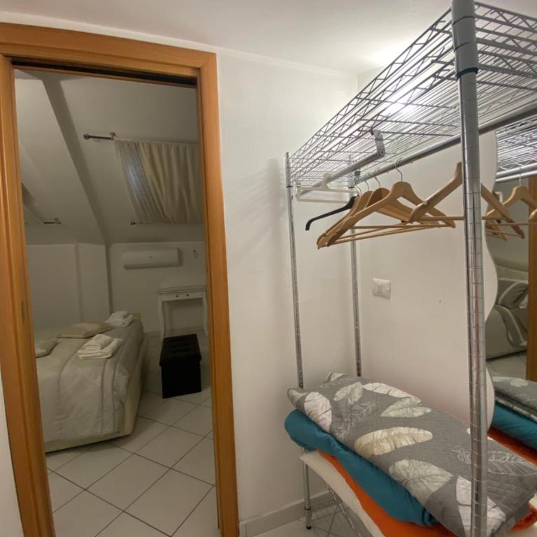 Home Pino Center~600 mt Duomo CT - Two-Bedroom House - 27