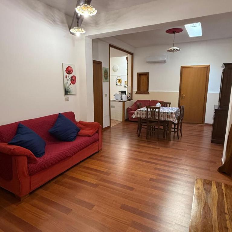 Casa Poma - Appartamento con 3 Camere da Letto - 9