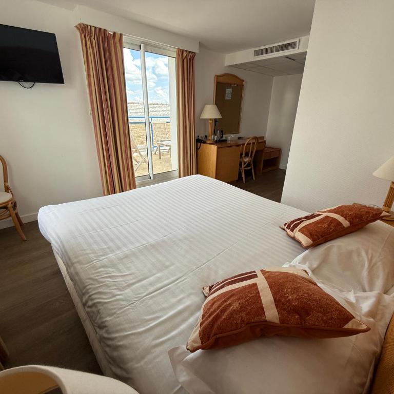 Hôtel Édenia - Spa Estime&Sens - Chambre Double Standard avec Terrasse - 7