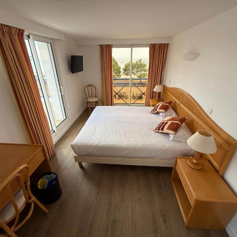 Hôtel Édenia - Spa Estime&Sens - Chambre Double avec Terrasse - Vue sur Mer - 5