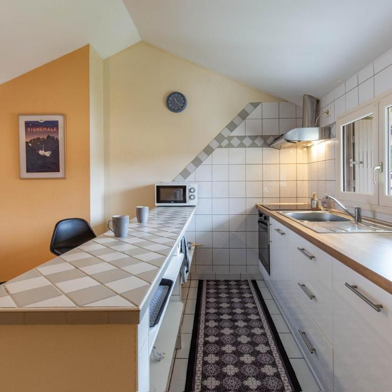 LE PETIT BEOUT Appartement 2 chambres au calme Lourdes centre - Appartement 2 Chambres - 3