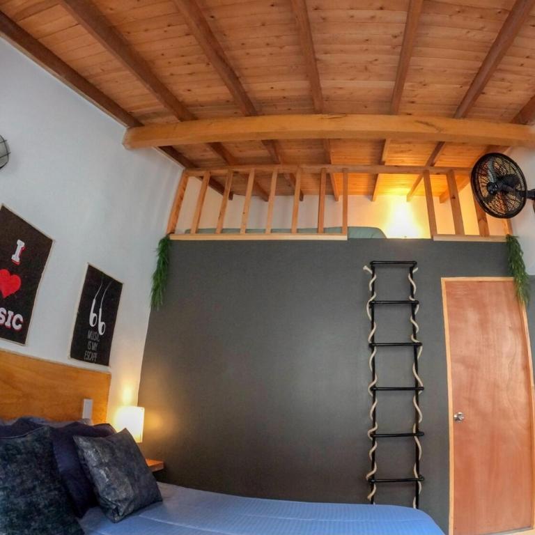 Fabulous cozy, wifi, AC, laundry loft in laureles - Apartamento de 1 dormitorio - 14