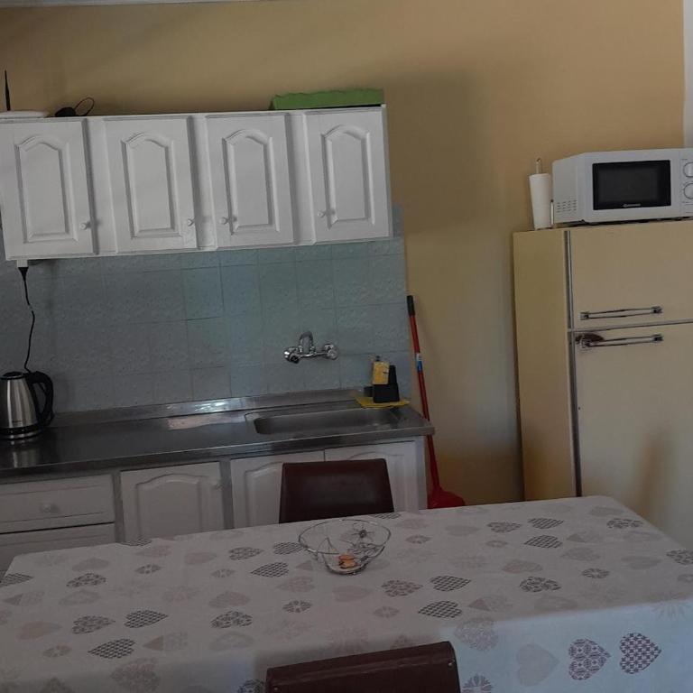 La Casa de los Abuelos - Two-Bedroom Apartment - 7