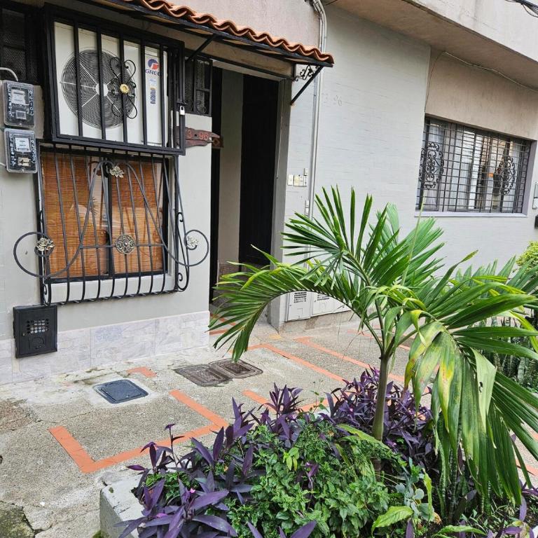 Fabulous cozy, wifi, AC, laundry loft in laureles - Apartamento de 1 dormitorio - 25