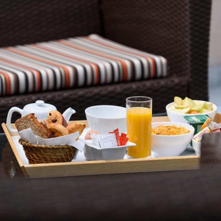 Best Western Astoria - Chambre Familiale avec Terrasse - 10
