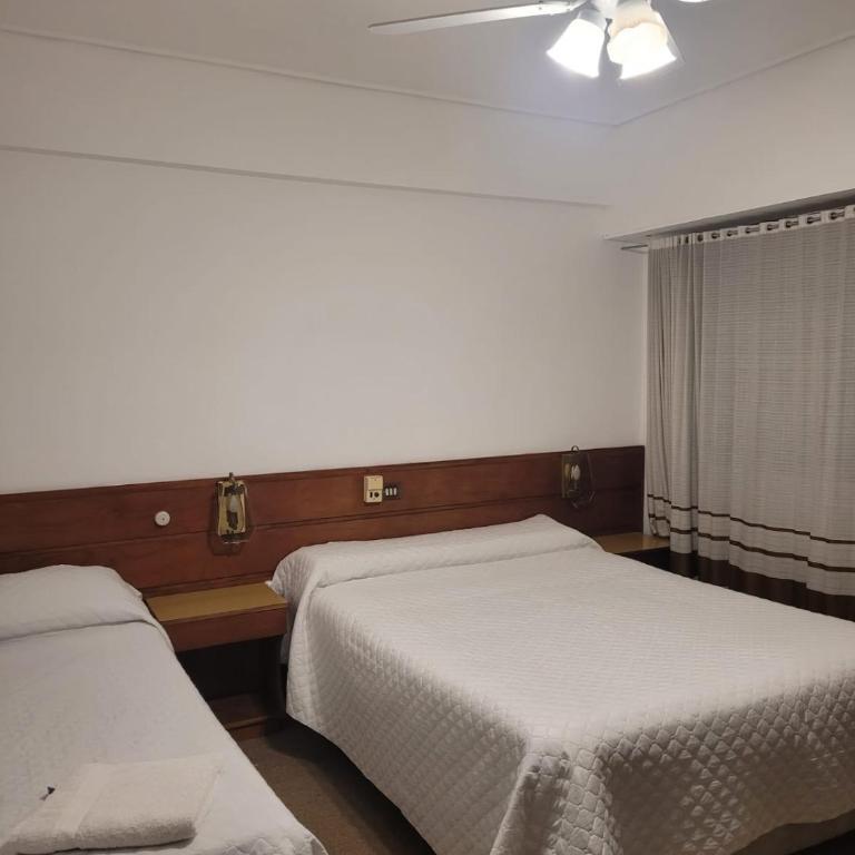 Hotel El Velero - Triple Room - 7