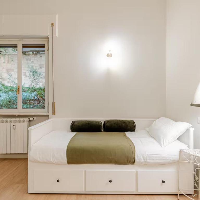 Welcome to Retreat in Trastevere - Two-Bedroom Apartment - 3