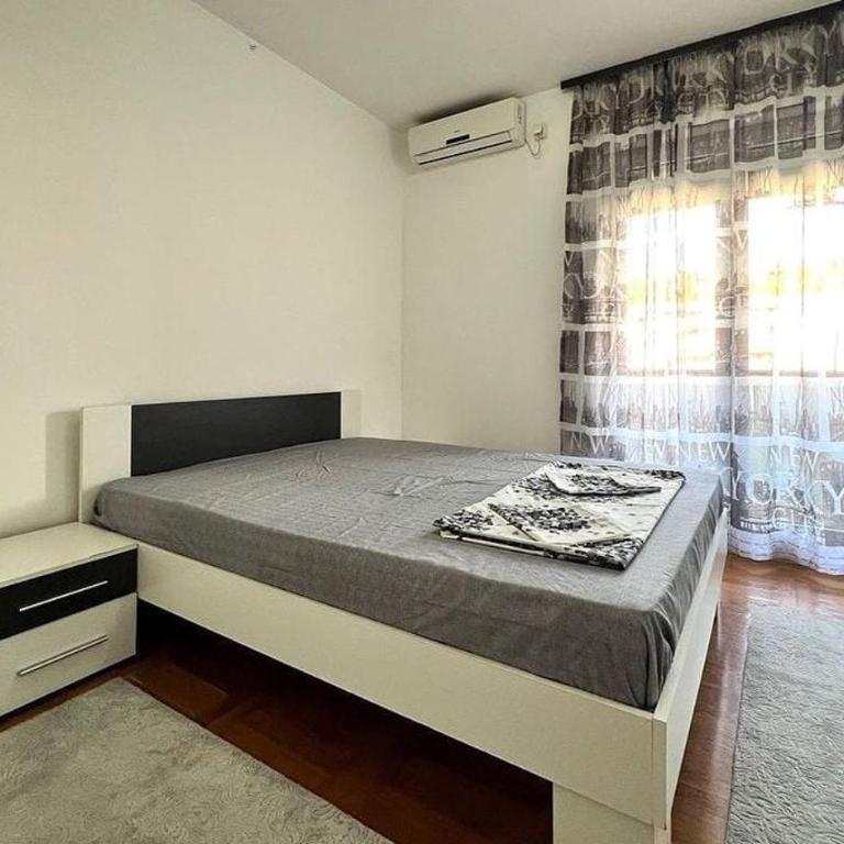 Vesna Comfort Stay - Apartman sa 2 Spavaće Sobe i Terasom - 6