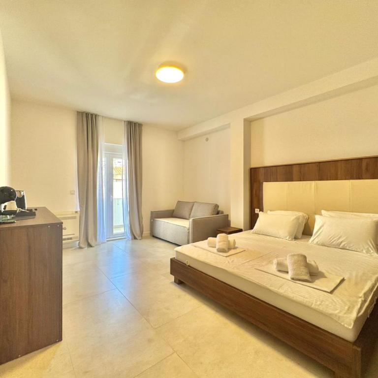 Comfort Apartments Balkan - Deluks Dvokrevetna Soba sa Bračnim Krevetom/Zasebnim Krevetima - 5