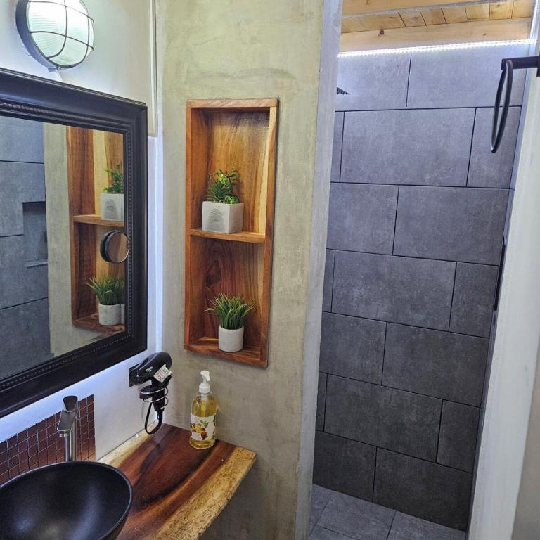 Cozy, Convenient and Affordable Loft In Laureles - One-Bedroom Apartment - 18