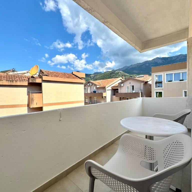 Comfort Apartments Balkan - Apartman s 1 Spavaćom Sobom i Balkonom - 11