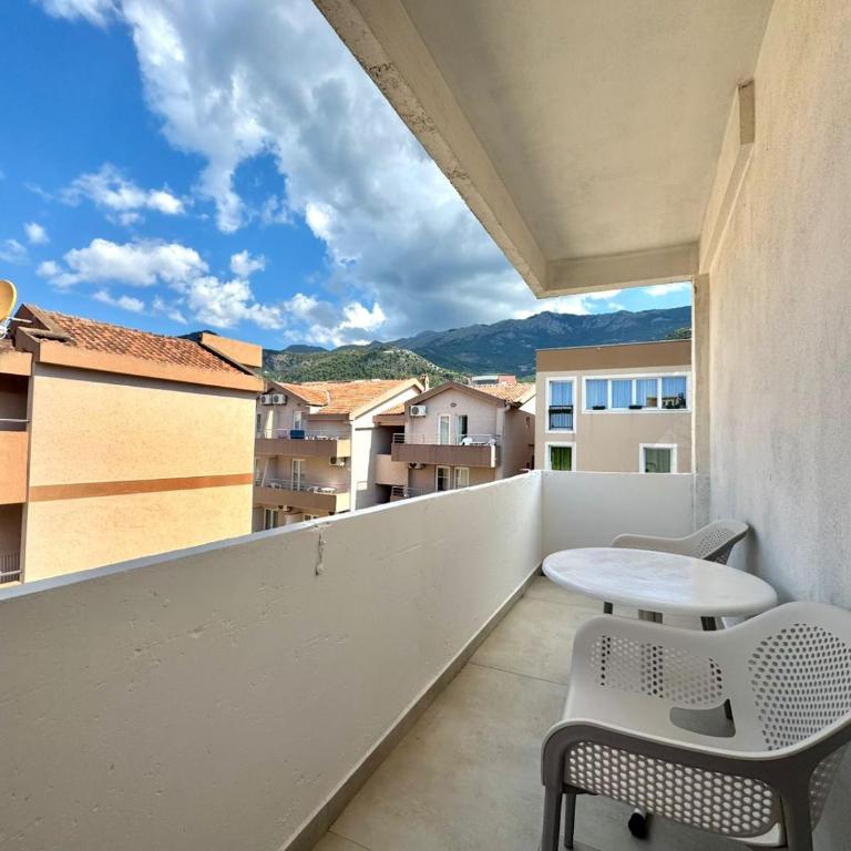 Comfort Apartments Balkan - Apartman s 1 Spavaćom Sobom i Balkonom - 16