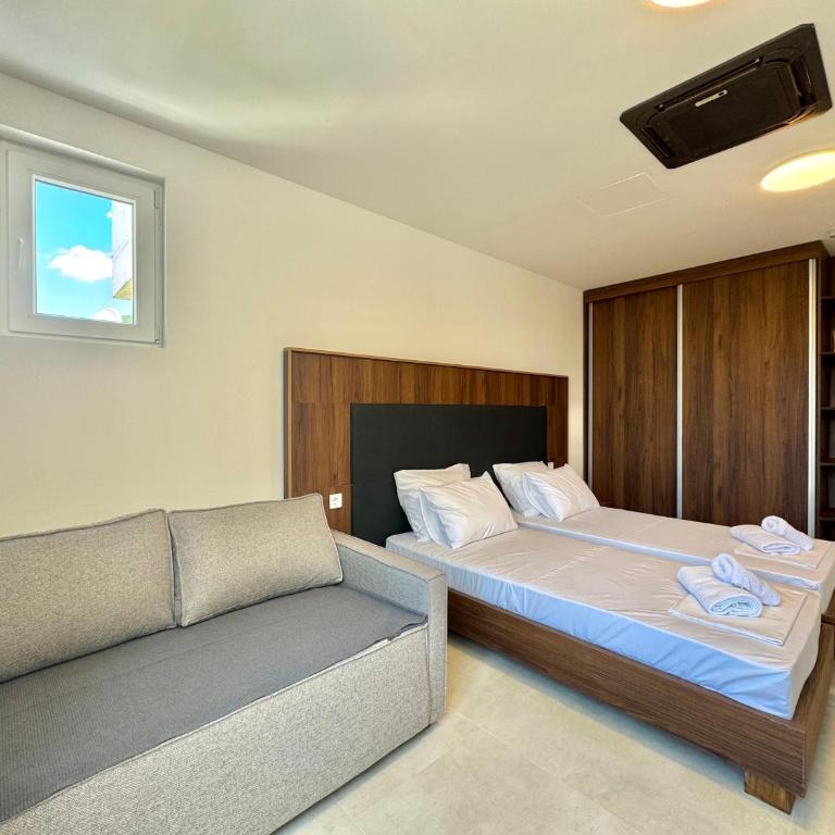Comfort Apartments Balkan - Deluks Dvokrevetna Soba sa Bračnim Krevetom/Zasebnim Krevetima - 7
