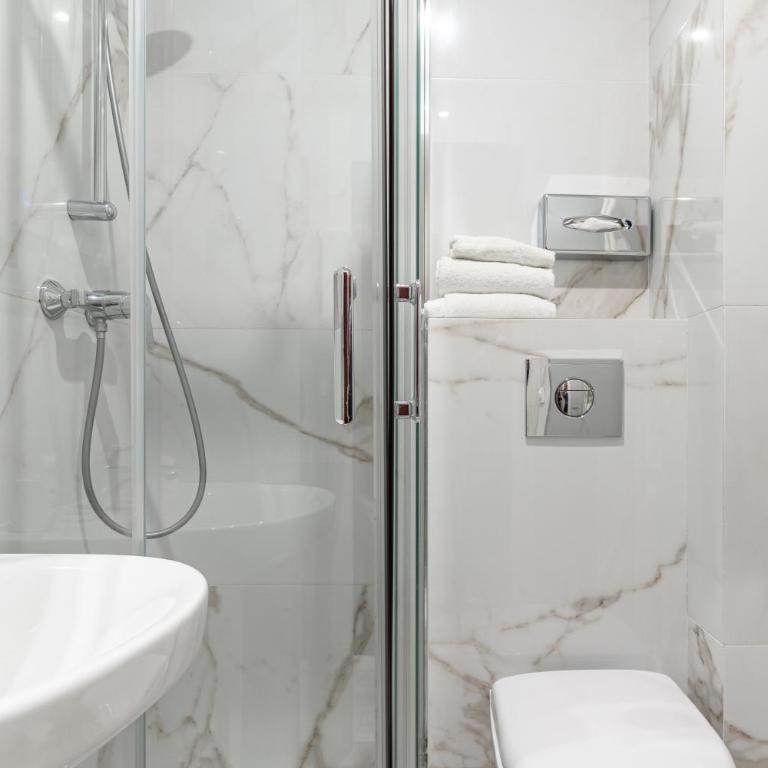 Hotel Riviera OPERA Cadet - Chambre Simple - 1