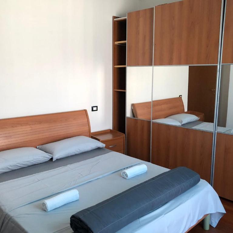 PM 3 Via Massimiliano Grazia - Appartamento con 2 Camere da Letto - 1