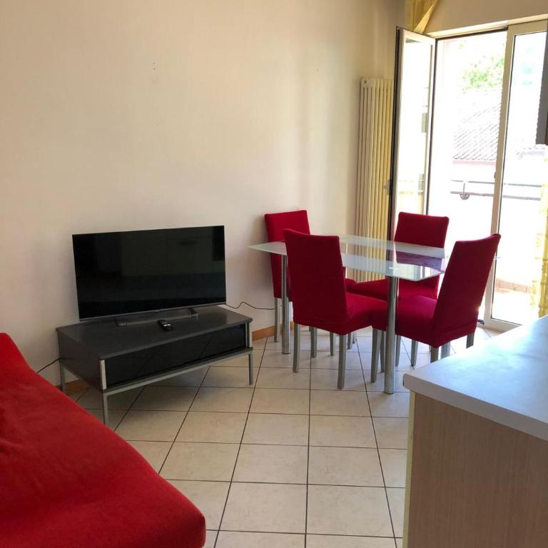 PM 3 Via Massimiliano Grazia - Appartamento con 2 Camere da Letto - 13