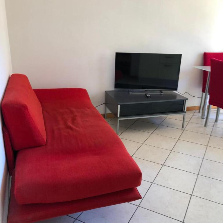 PM 3 Via Massimiliano Grazia - Appartamento con 2 Camere da Letto - 23