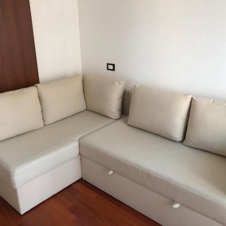 PM 3 Via Massimiliano Grazia - Appartamento con 2 Camere da Letto - 26