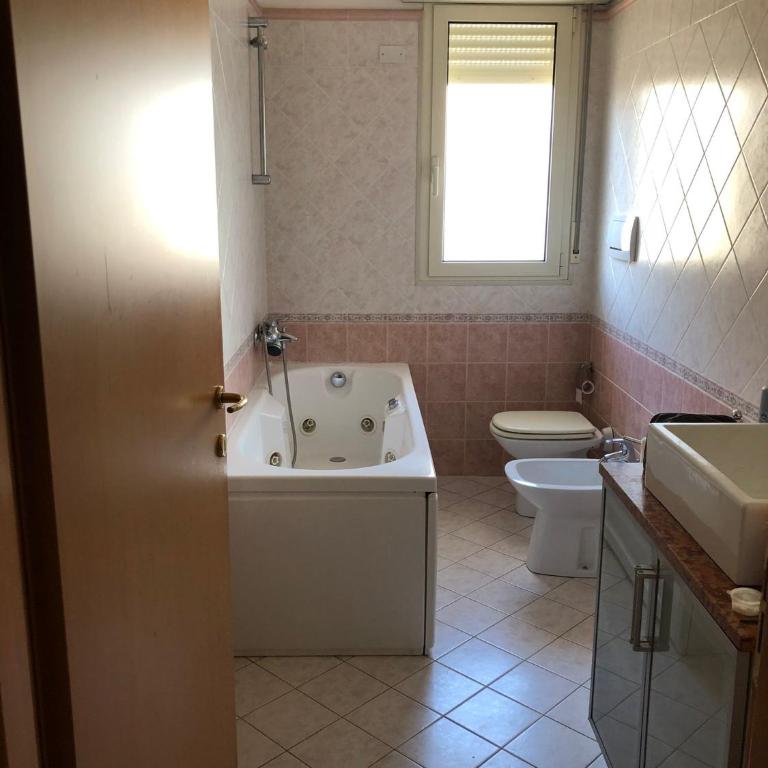 PM 3 Via Massimiliano Grazia - Appartamento con 2 Camere da Letto - 28
