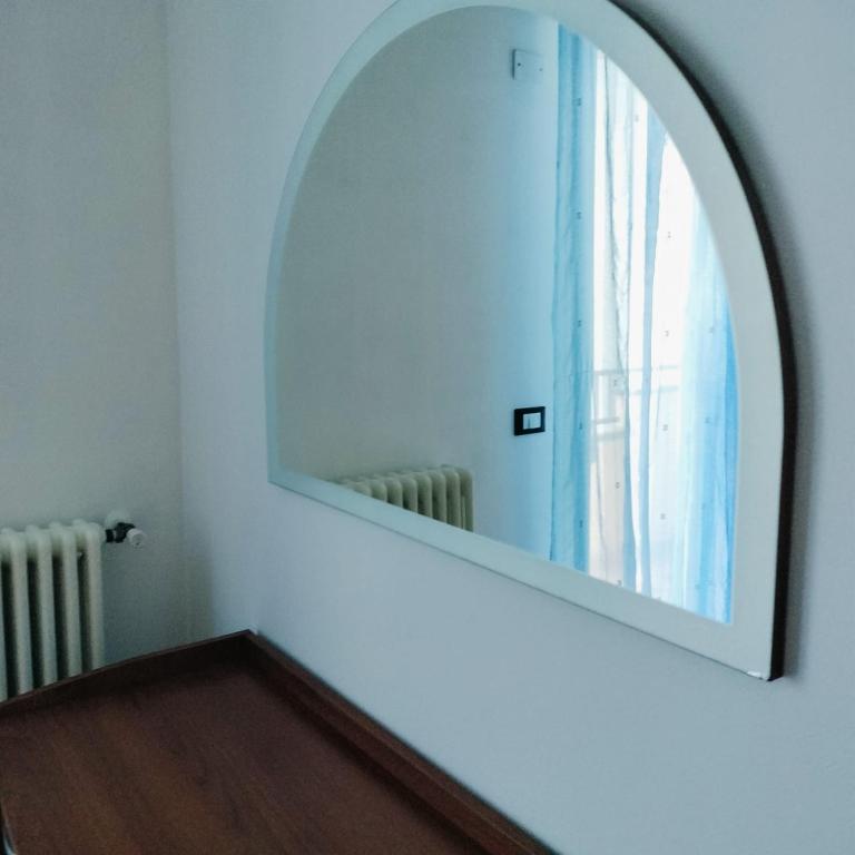 PM 3 Via Massimiliano Grazia - Appartamento con 2 Camere da Letto - 41