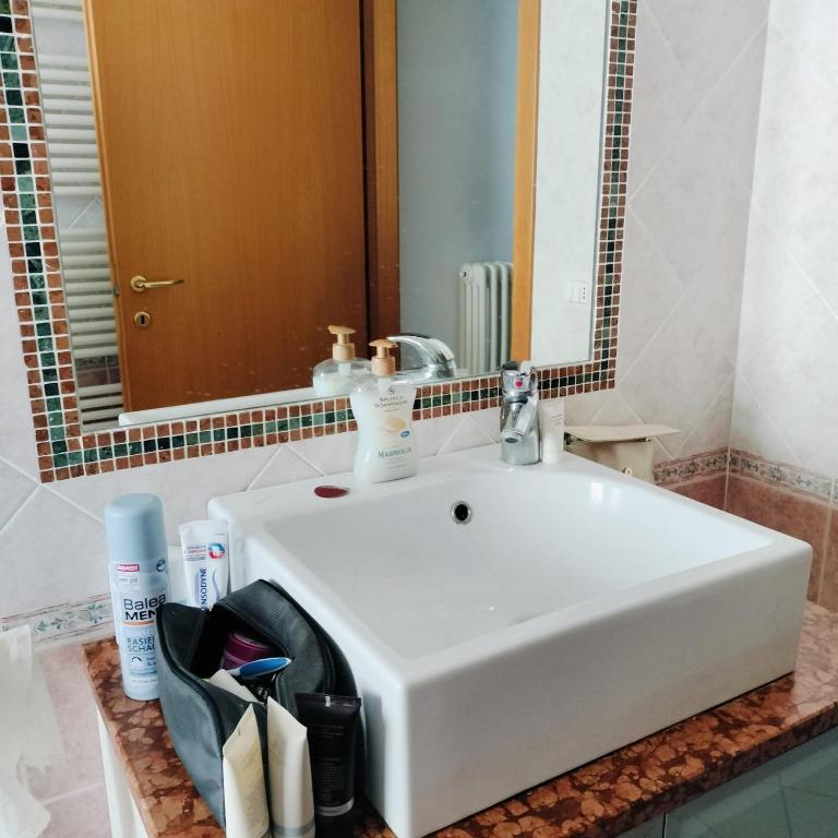 PM 3 Via Massimiliano Grazia - Appartamento con 2 Camere da Letto - 43